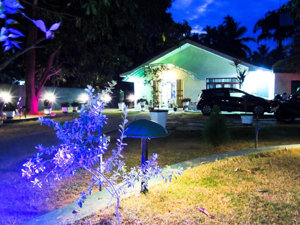 Shaa Lodge Tissamaharama Bagian luar foto
