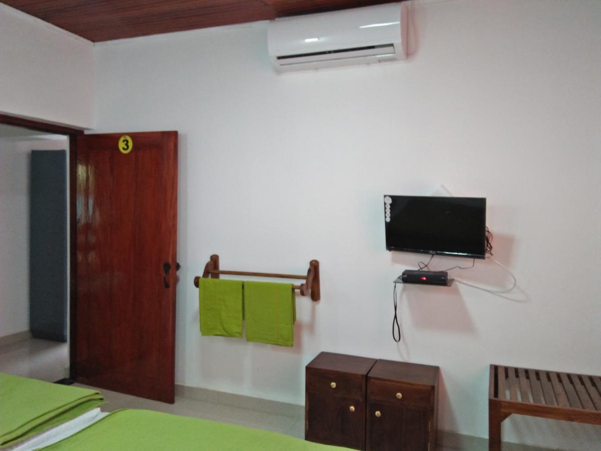 Shaa Lodge Tissamaharama Bagian luar foto