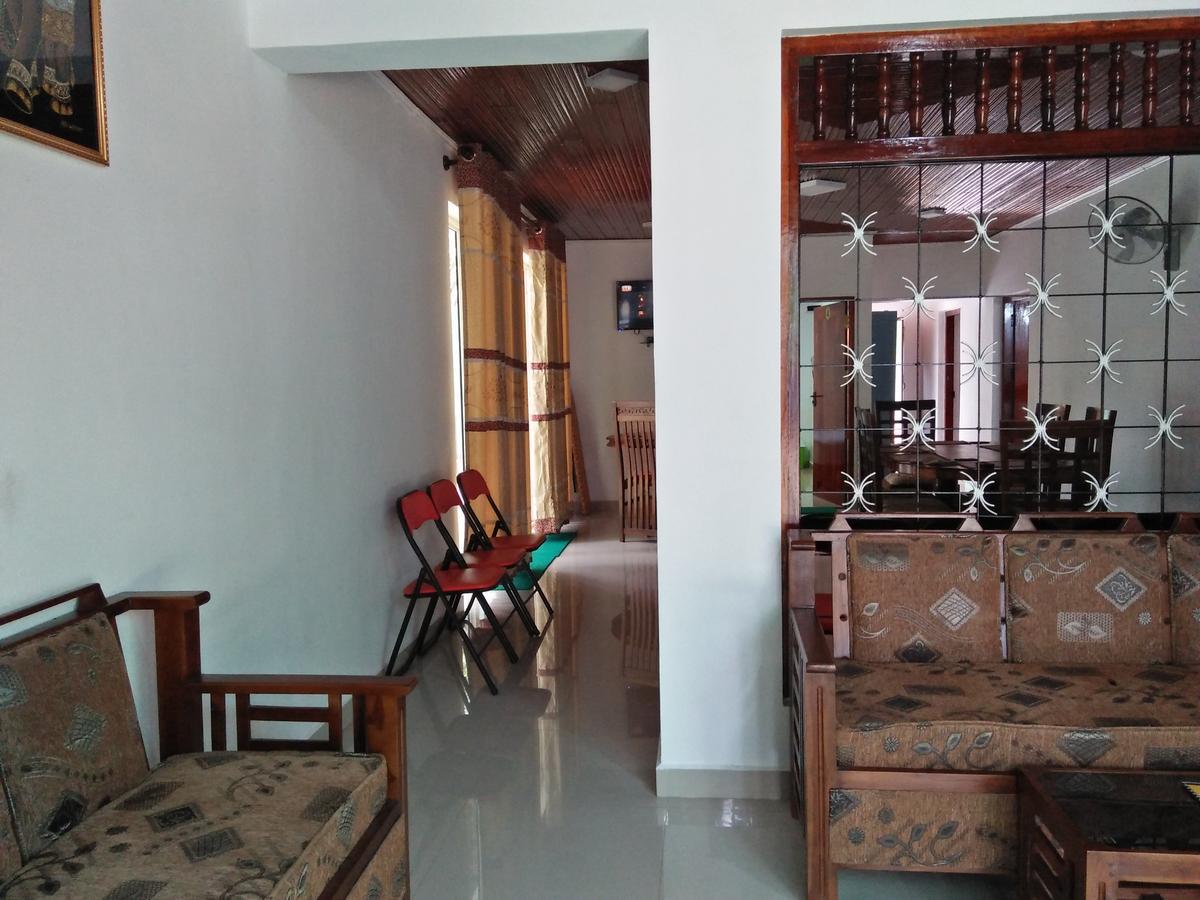 Shaa Lodge Tissamaharama Bagian luar foto