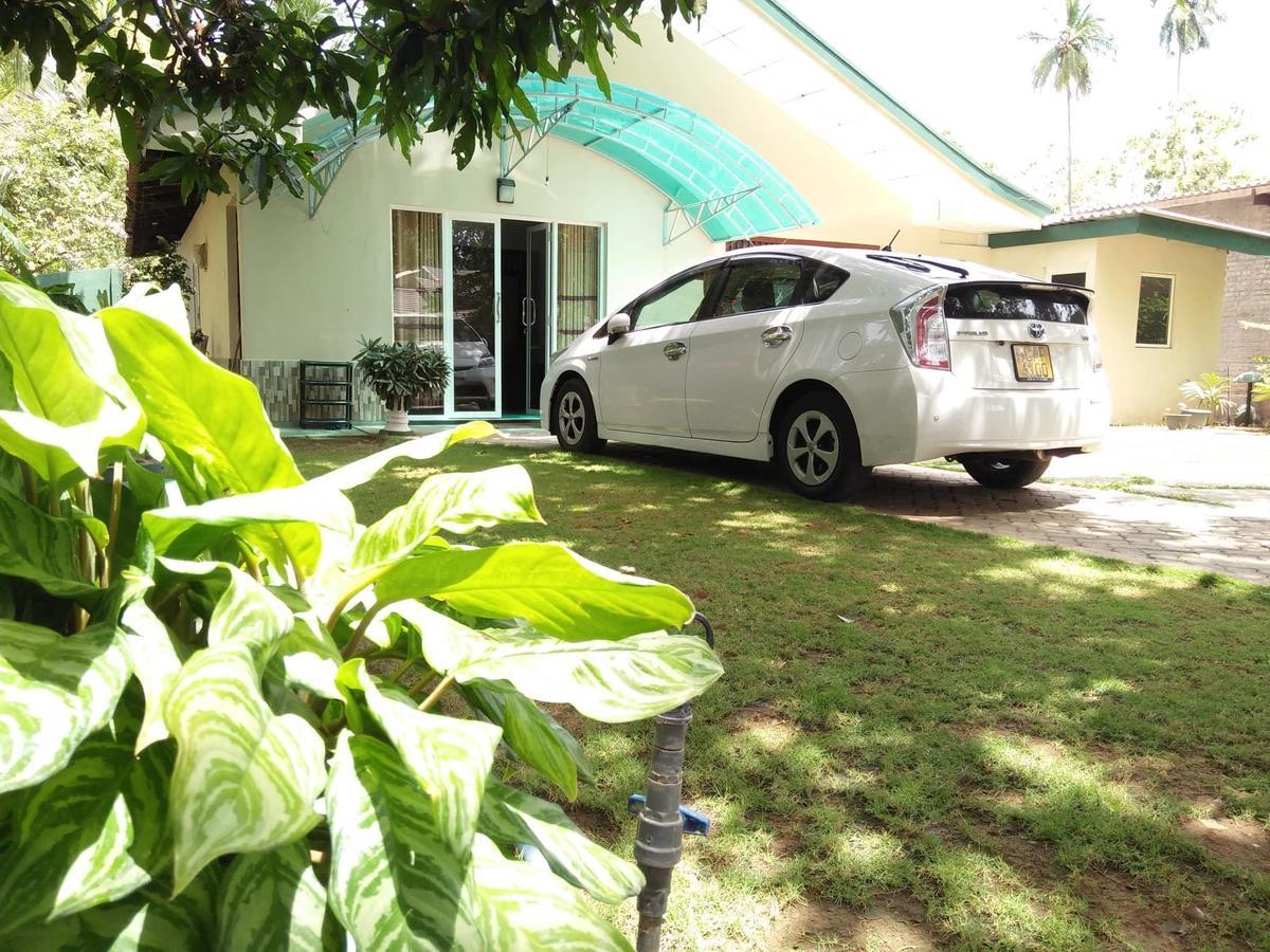 Shaa Lodge Tissamaharama Bagian luar foto
