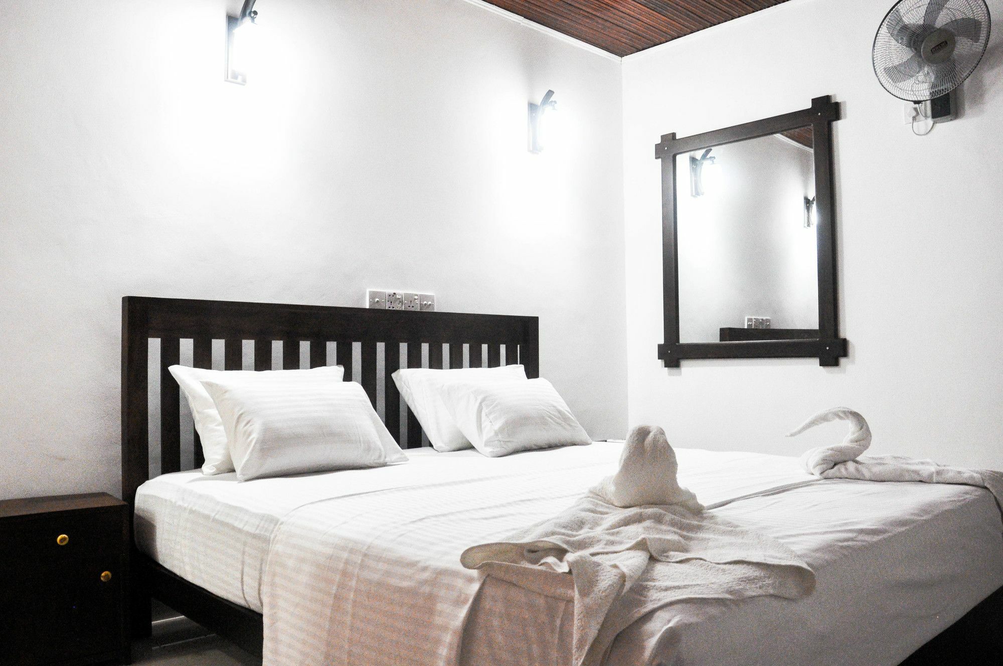 Shaa Lodge Tissamaharama Bagian luar foto