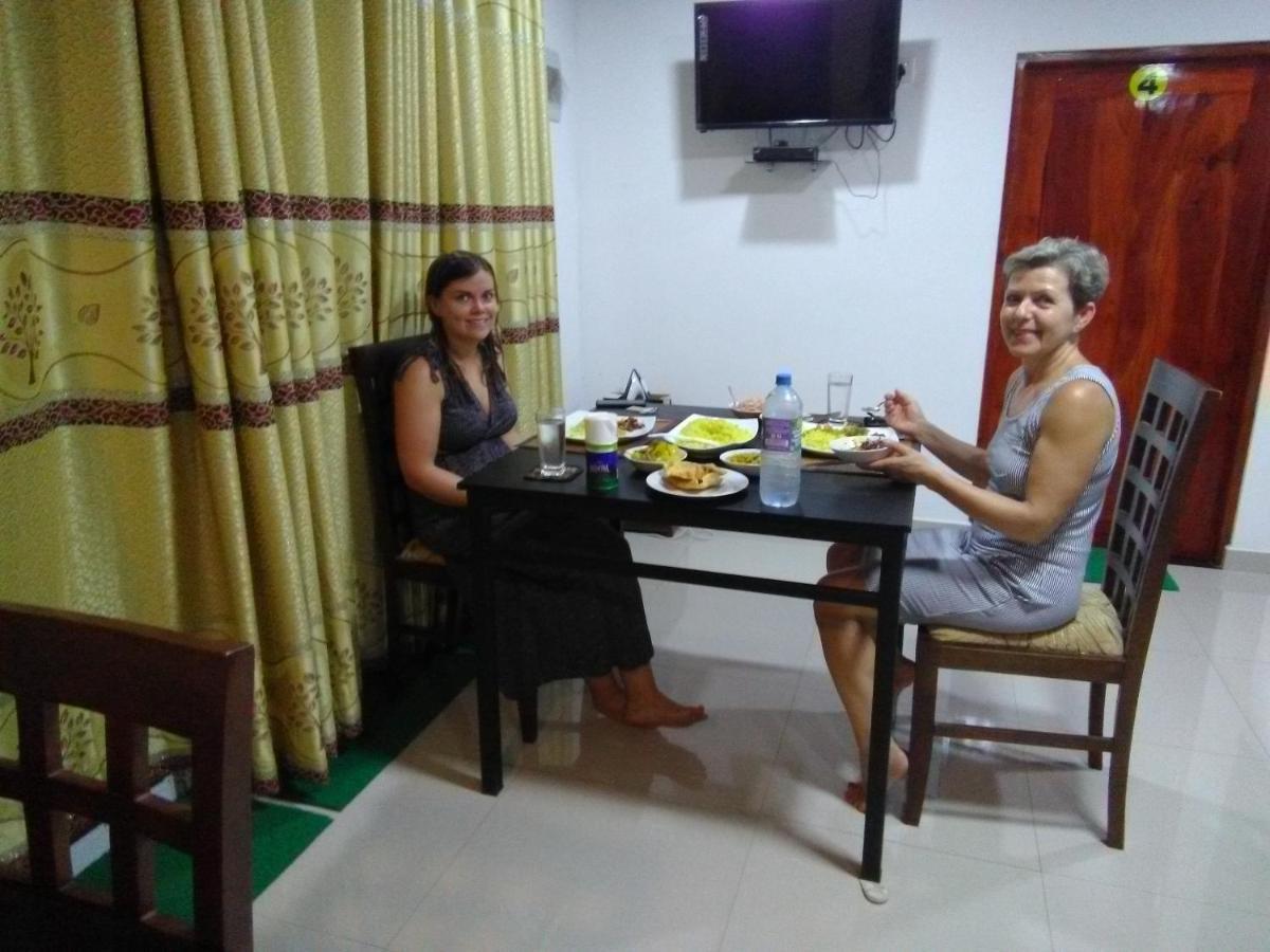 Shaa Lodge Tissamaharama Bagian luar foto